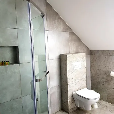 팜스테이 Surzynowka